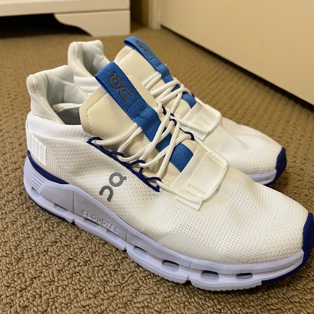 Women’s On Cloud Cloudnova